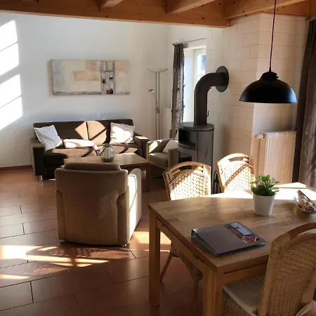דירה Deichloft Bis 6 Personen Mit Kaminofen, Whirlpool Und Sauna - Haustiere Herzlich Willkommen, Nah Am Hafen