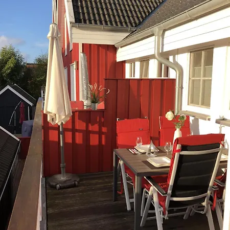 Apartman Deichloft Bis 6 Personen Mit Kaminofen, Whirlpool Und Sauna - Haustiere Herzlich Willkommen, Nah Am Hafen *
